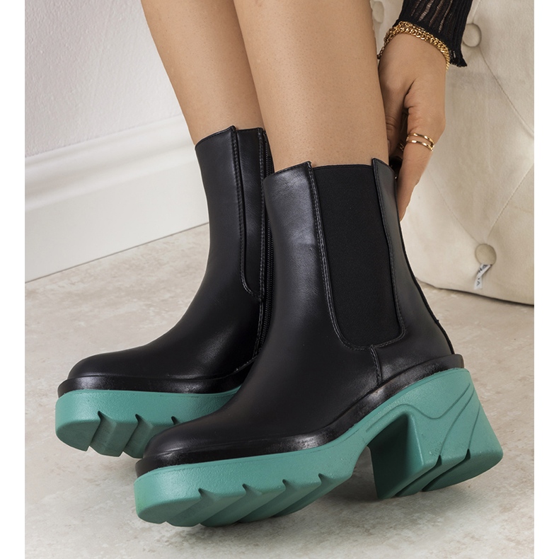 BM Mustat saappaat sinisellä Torrelan alustalla 1