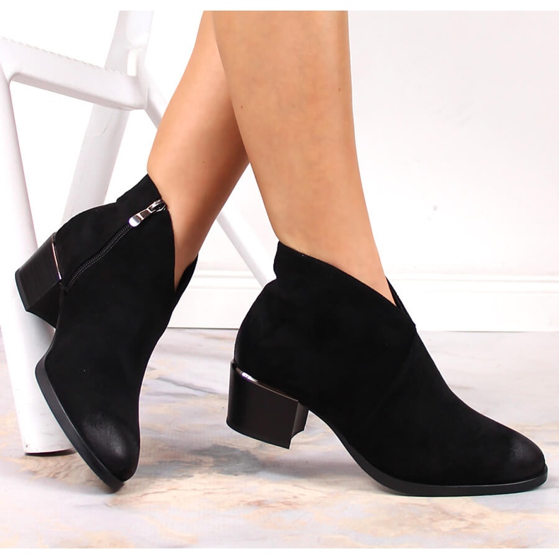 Mustat Vinceza-korkoiset mokkasaappaat naisille 1