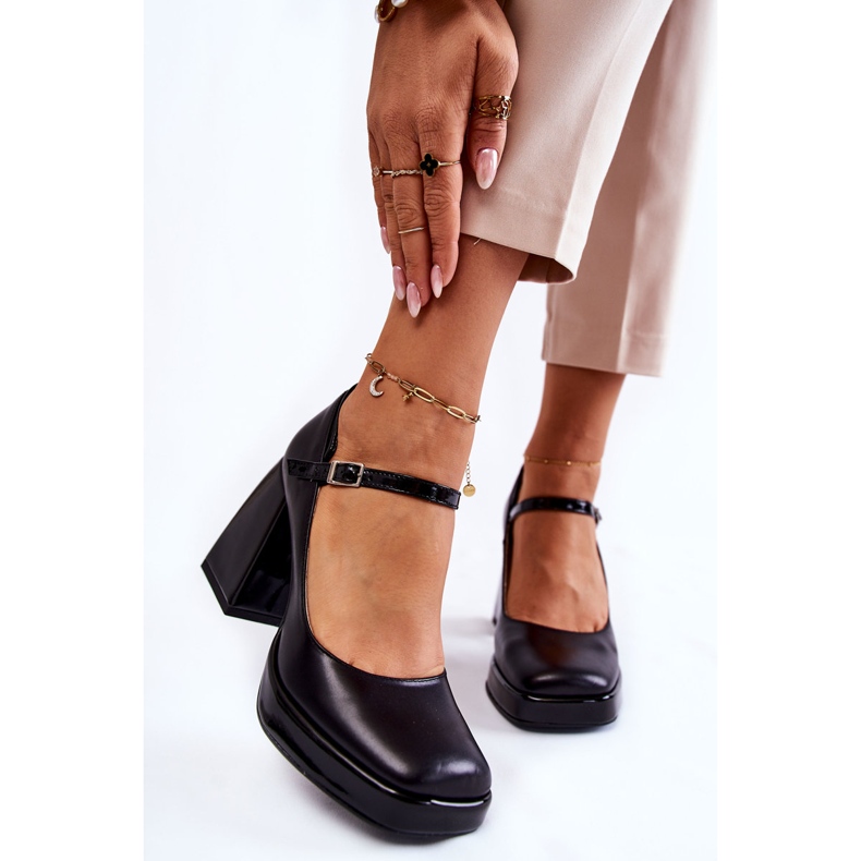 PA2 Nahkapumput paksuilla korkokengillä, musta Tina 1