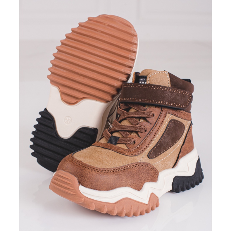 Poikien saappaat, eristetty Shelovet ruskea 1