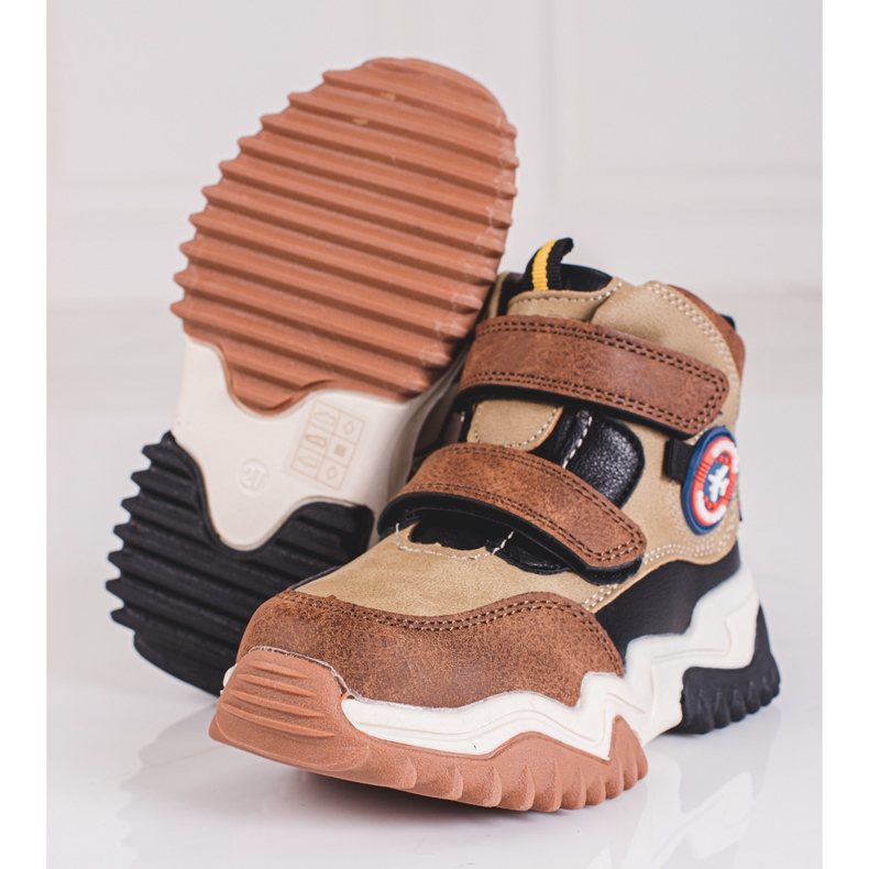 Poikien korkeat saappaat tarranauhalla Shelovet ruskealla 1