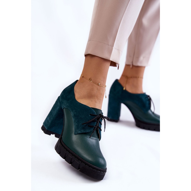 PA2 Muodikkaat mokka- ja nahkasaappaat Green Carisa -alustalla vihreä 1