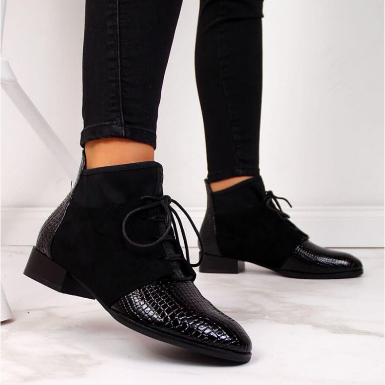 Käärmeennahalla eristetyt saappaat Filippo W PAW267A musta 2