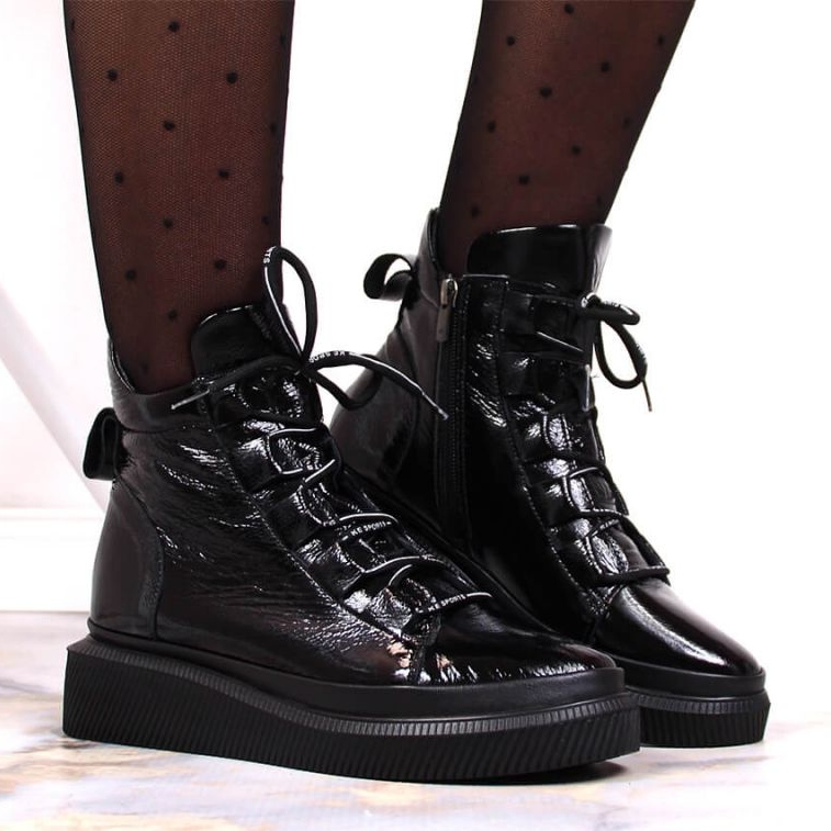 Nahkamaalatut eristetyt saappaat Artiker W HBH36 musta 2