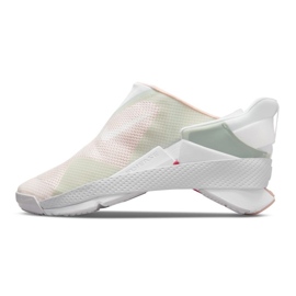 Nike Go FlyEase CW5883-102 urheilukengät valkoinen 4
