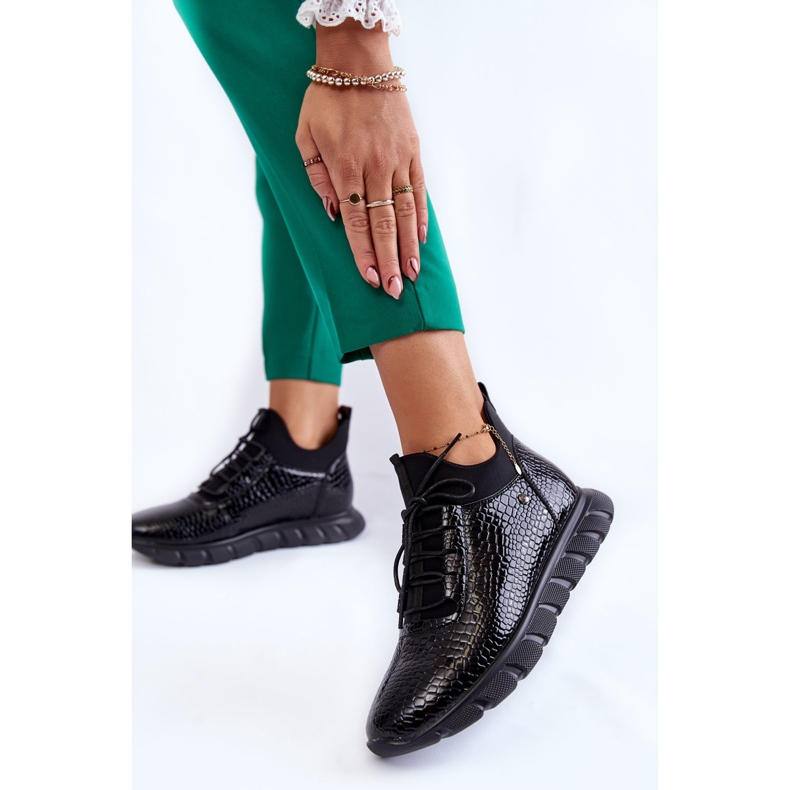 Vinceza Naisten kevyet lenkkarit, mustat Soroco 2