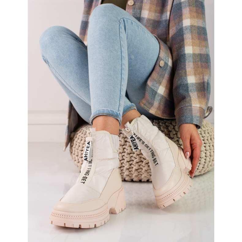 Naisten beige-lumisaappaat Shelovet-tasolla 1