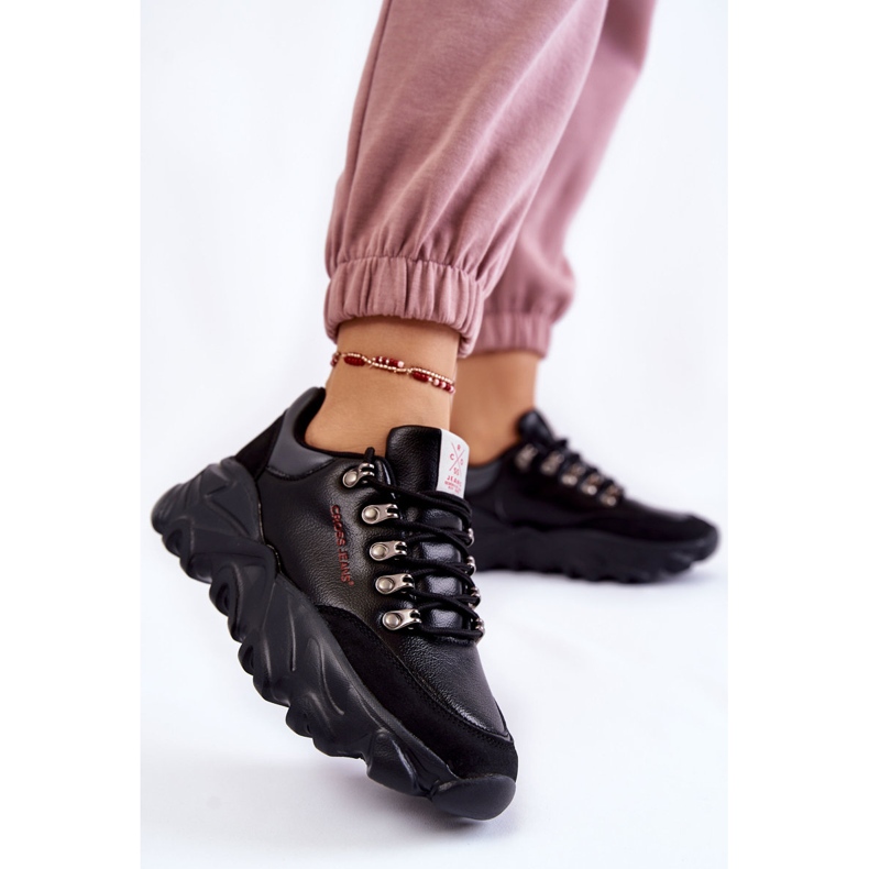 Naisten tennarit alustalla Cross Jeans KK2R4073C musta 2