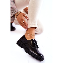 Vinceza Muodikkaat lakatut kengät sidottu Black Gwendy musta 2