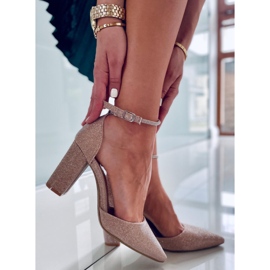 PA1 Muodollisia pumppuja Orchid Champagne -postauksessa kultainen 1