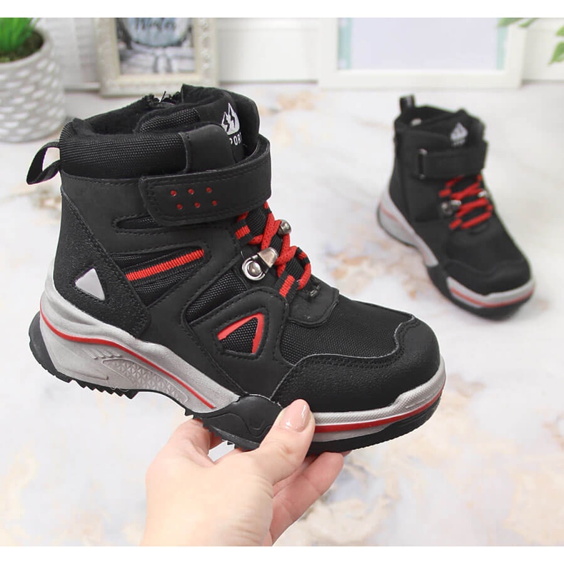 News Lampaanvillalla eristetyt poikien kengät musta Uutiset 1