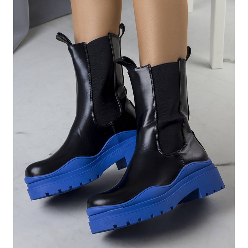 BM Mustat saappaat sinisellä Jadiel-pohjalla 1