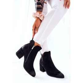 Vinceza Naisten saappaat kantapäässä Mokkanahka musta Carrick 2