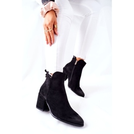 Vinceza Naisten saappaat kantapäässä Mokkanahka musta Carrick 4