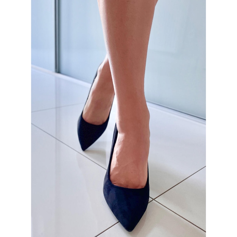 BM Pumput Scully Black -postiin musta 2