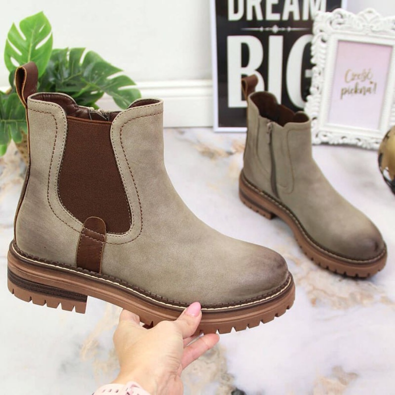 Jodhpur-saappaat alustalla eristetty eVento W EVE368A beige ruskea 1