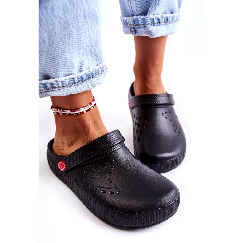 Naisten kevyet tossut Kroks Big Star II275001 musta 4