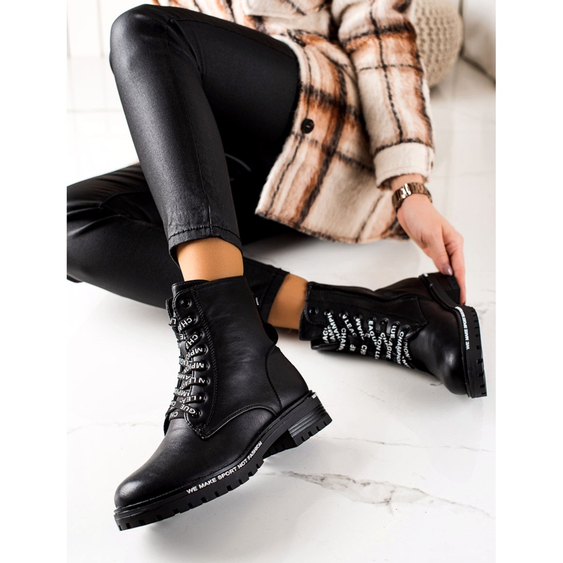 Goodin Muodikkaat työntekijät lämmityksellä musta 1