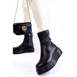 PL5 Naisten nahkasaappaat mustalla alustalla 1