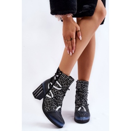 Naisten nahkaiset korkokengät Maciejka 05605-01 mustavalkoinen 1