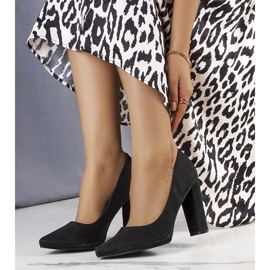 BM Emman mustat korkokengät 1