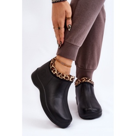 PM2 Naisten Slip-on sadesaappaat Lämpimät pisteet Musta Izera 1