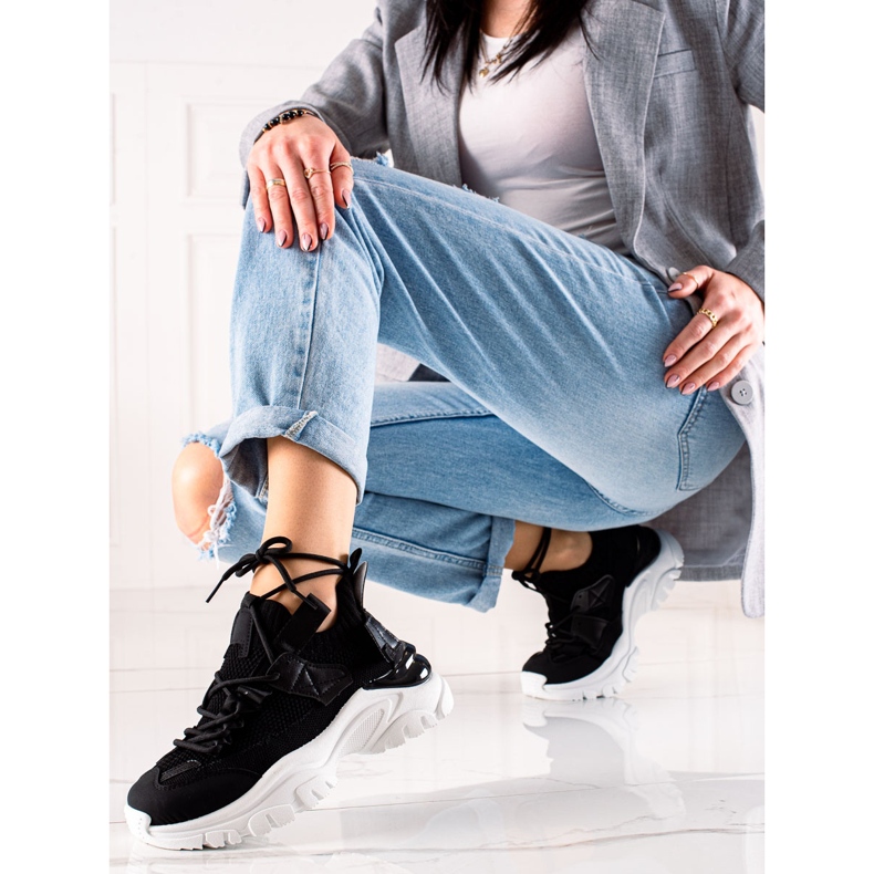 TRENDI Muodikkaat nauhalliset tennarit musta 2