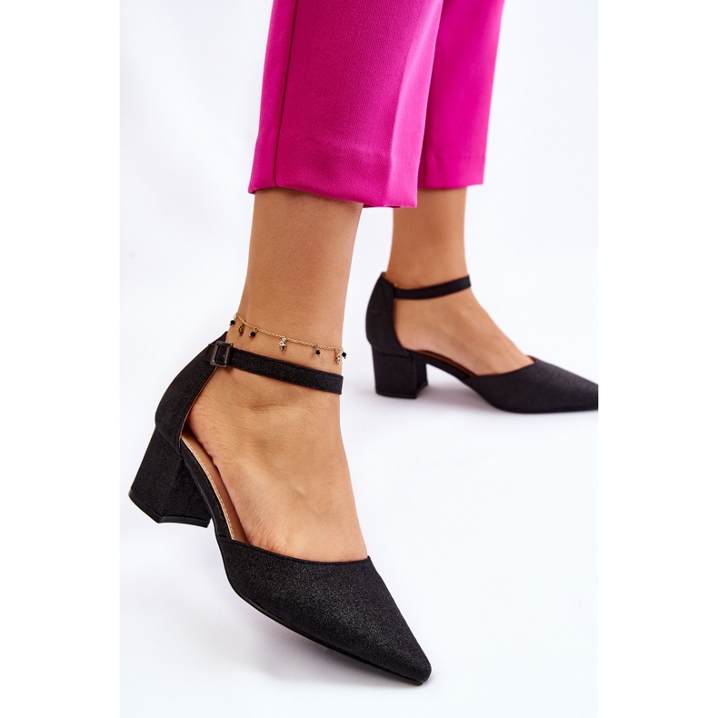 PG1 Muodikkaat kiiltävät matalakorkoiset pumput, musta Leilany 2