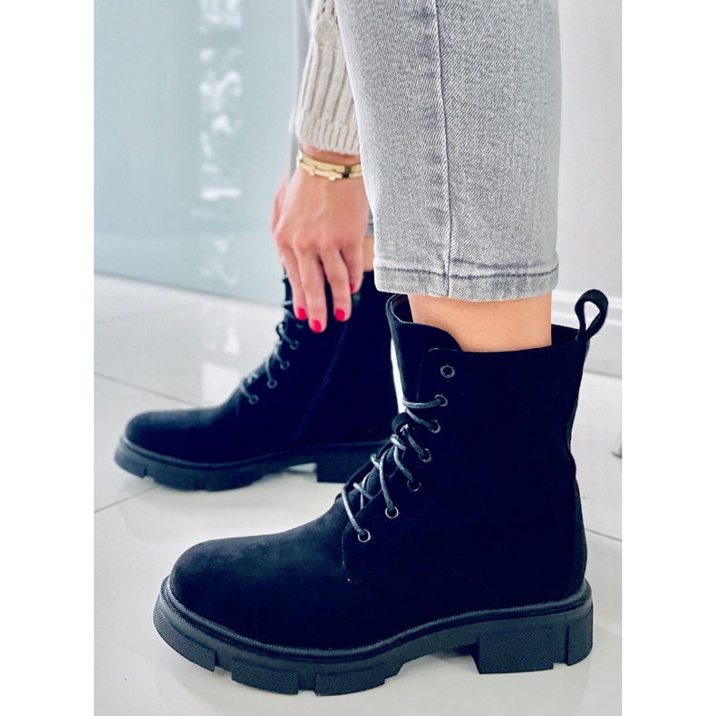 BM Turner Black nauhatyöntekijät musta 1