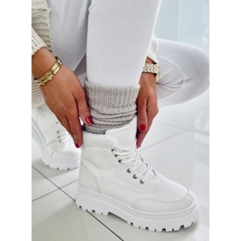 BM Lumikki vaelluskengät valkoinen 2