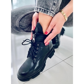 BM Naisten nauhakengät Wilde Black musta 1