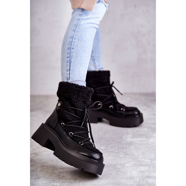 Naisten saappaat C-275 lampaannahkasaappaat, musta 1