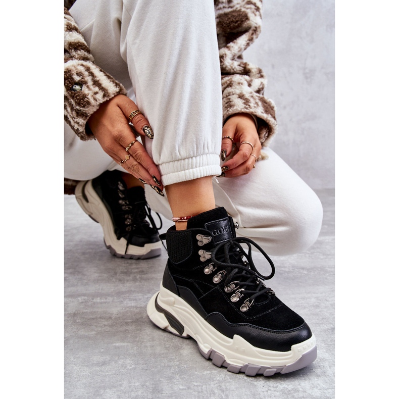 Naisten korkeat urheilukengät GOE KK2N4098 Musta 1