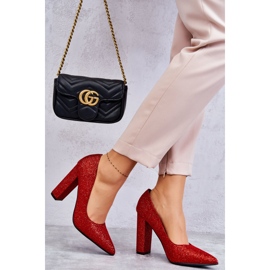 Kiiltävät pumput punaisella Elmira Heelillä punainen 2