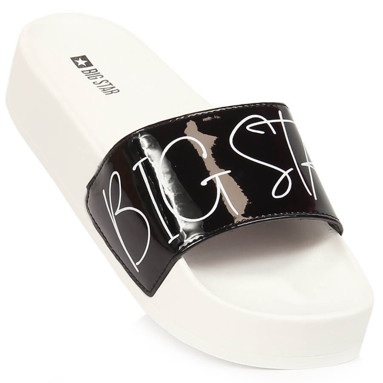 Naisten mustat lakatut tossut Big Star -alustalla JJ274A276 1