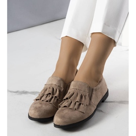 PA1 Beiget röyhelöt Kailanin kengät 1