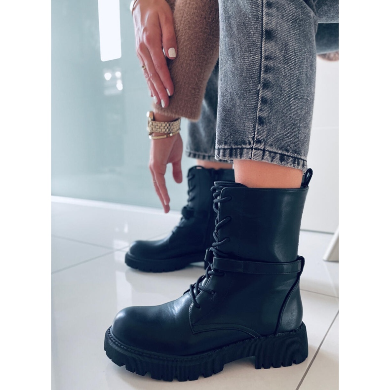 BM Barkley Black -nauhasaappaat musta 2