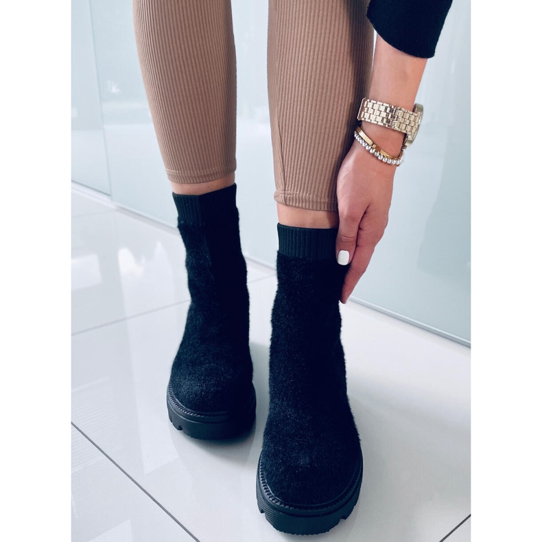 PA1 Roanna Mustat sukkasaappaat 1