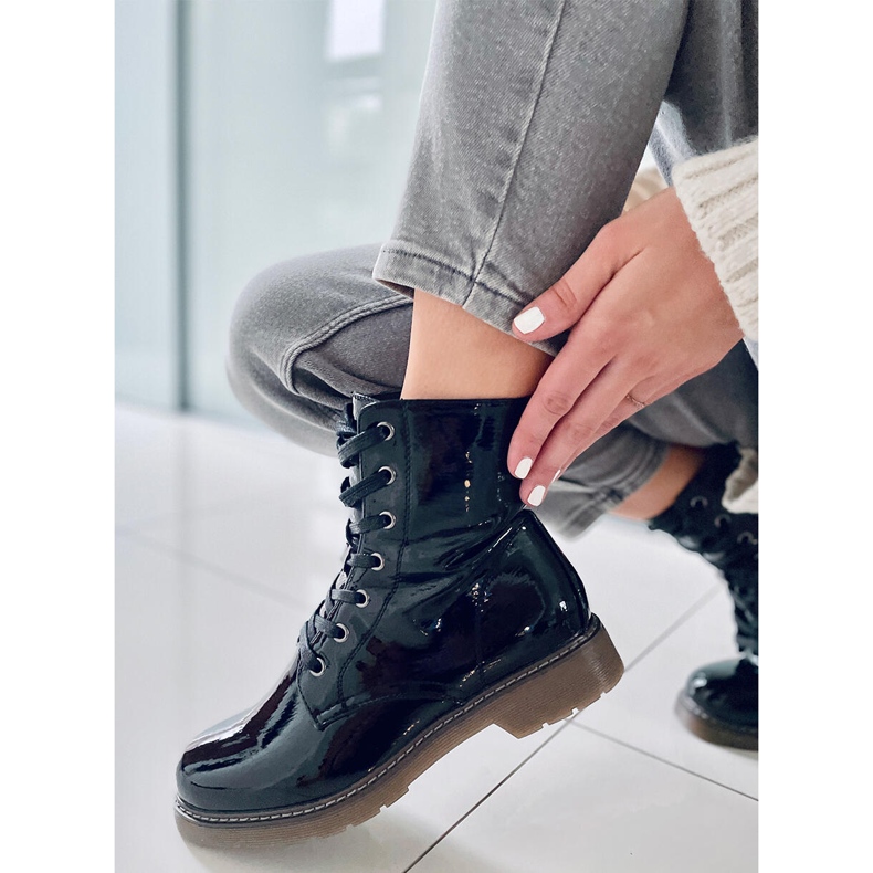 PA1 Patentti martensiaki saappaat Mike Black Patent Pu musta 1