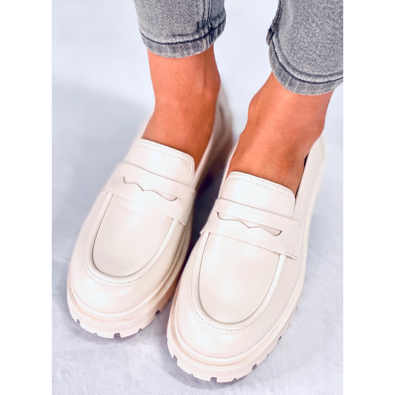 BM Dench Beige -tasoiset loaferit 1