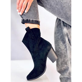 BM Douglas Mustat harjakattoiset cowboysaappaat 1