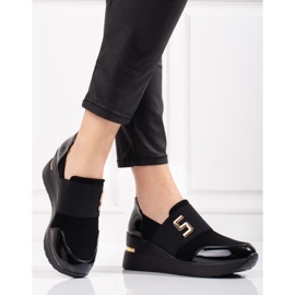 Naisten Shelovet mustat wedge-lenkkarit 1