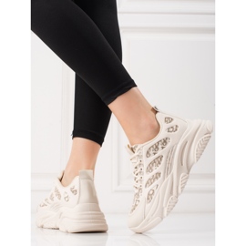 Shelovet naisten tennarit paksulla beigepohjalla 2