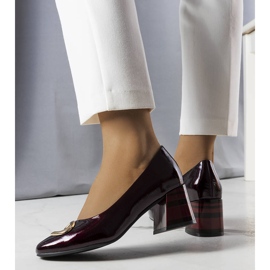 BM Kathleenin viininpunaiset kiiltonahkapumput punainen 1