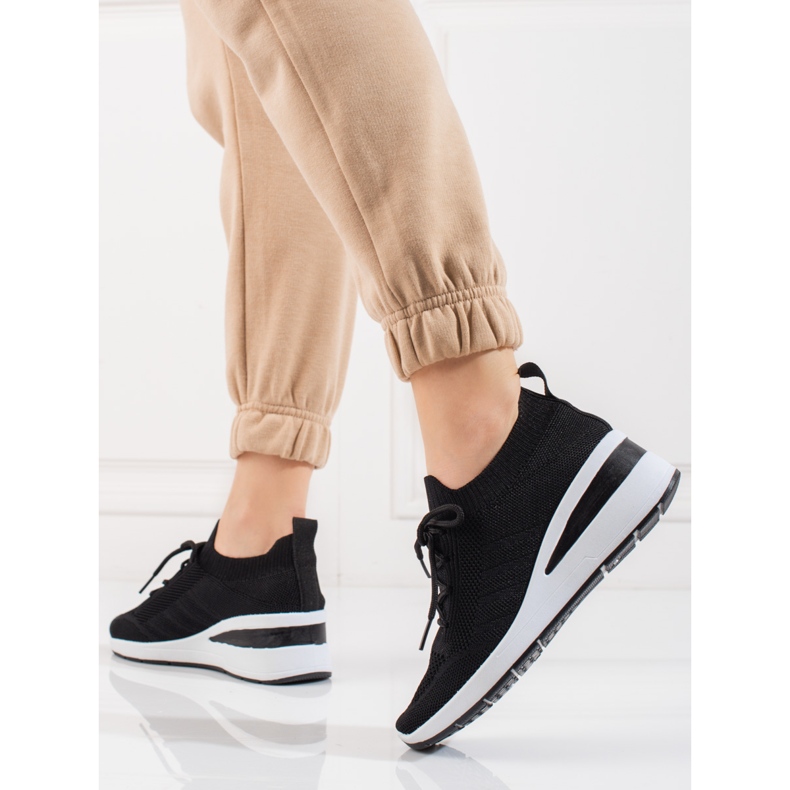 Naisten Shelovet-sukka urheilukengät musta 2