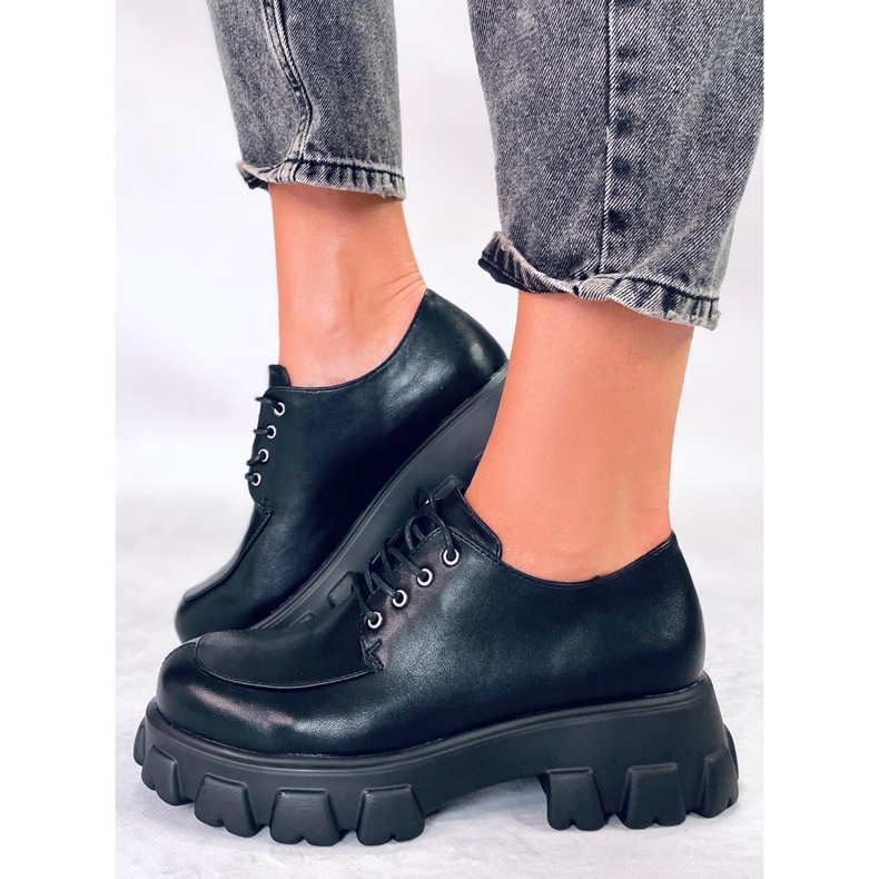 PA1 Piano Black musta 1