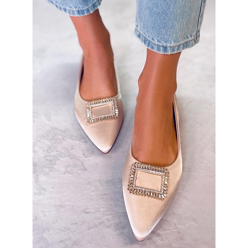 PA1 Tyylikkäät balerinat Lorella Beige -kivillä 1