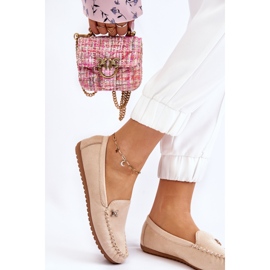 PS1 Naisten mokkanahkaiset loaferit beigeillä Leah-koristeilla 2