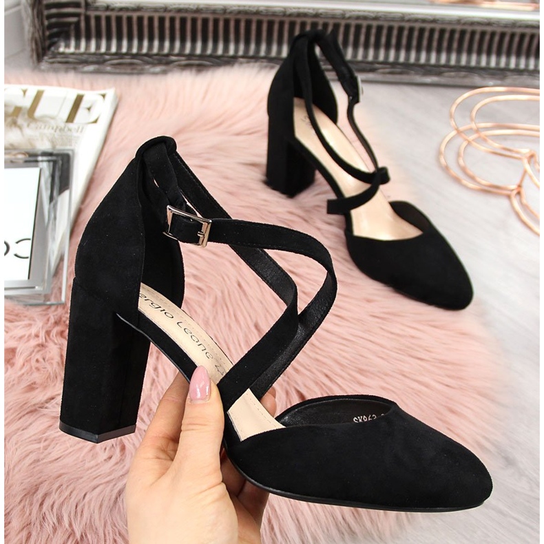 Naisten mustat sandaalit pylväässä Sergio Leone SK863 2