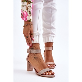 Kiiltävät korkeakorkoiset sandaalit Rose Gold Maxim vaaleanpunainen 1